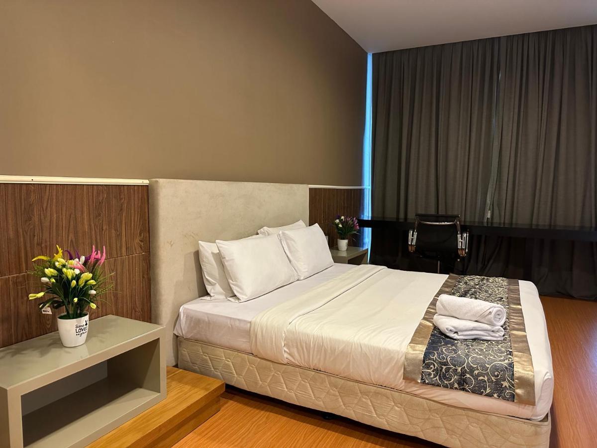 Platinum Klcc By Neptune House Kuala Lumpur Extérieur photo