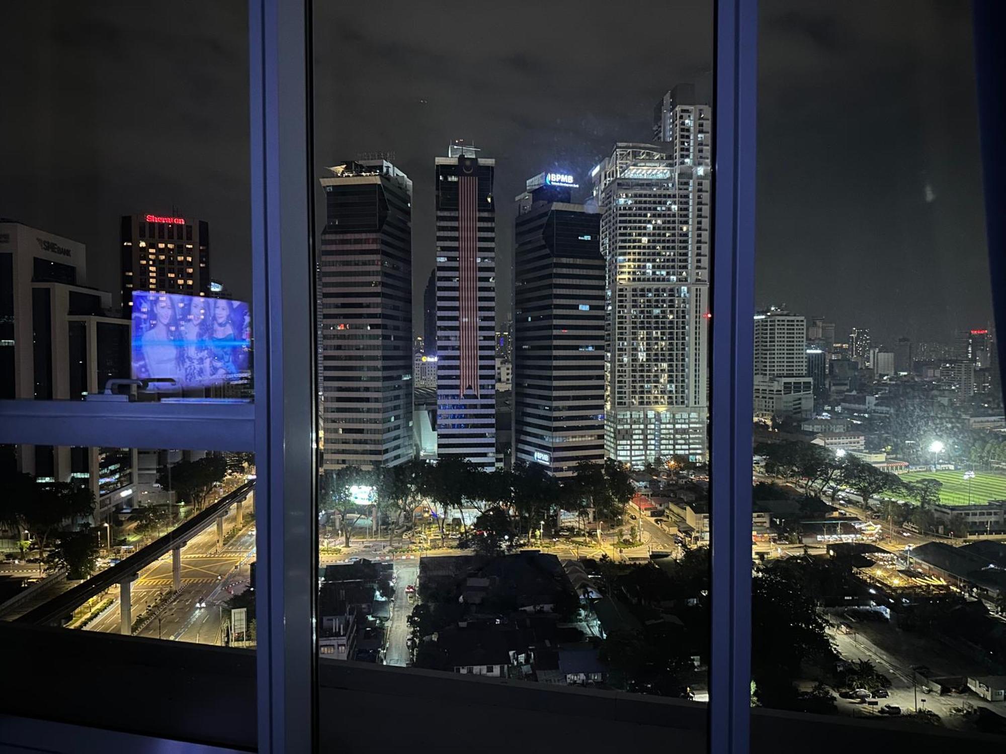 Platinum Klcc By Neptune House Kuala Lumpur Extérieur photo